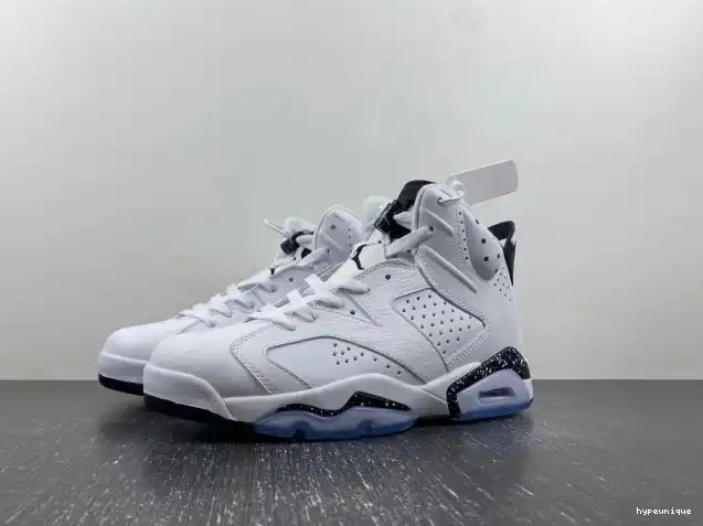 HYPE Reverse CT8529-112 Oreo Air Jordan 6 0501